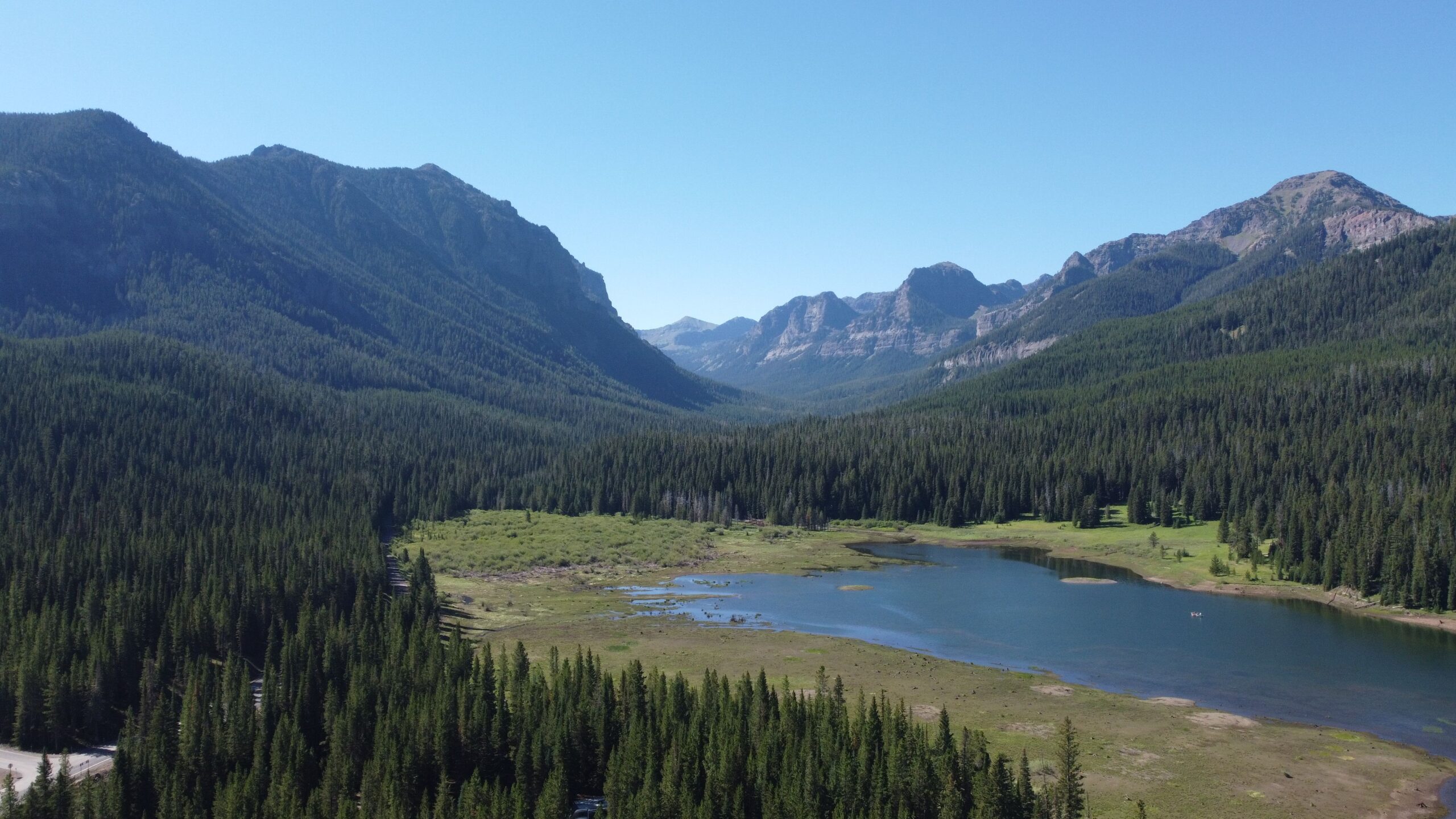 Beautiful landscape of the Hyalite reservoir in Montana.